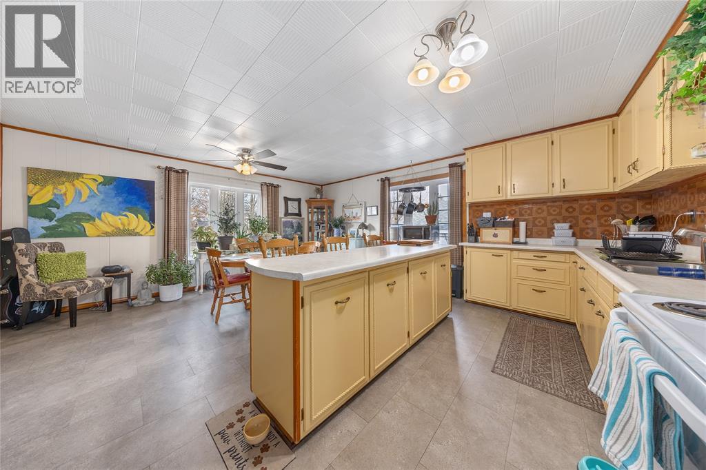 120 Hiram Street, Wallaceburg, Ontario  N8A 2R7 - Photo 12 - 25029460