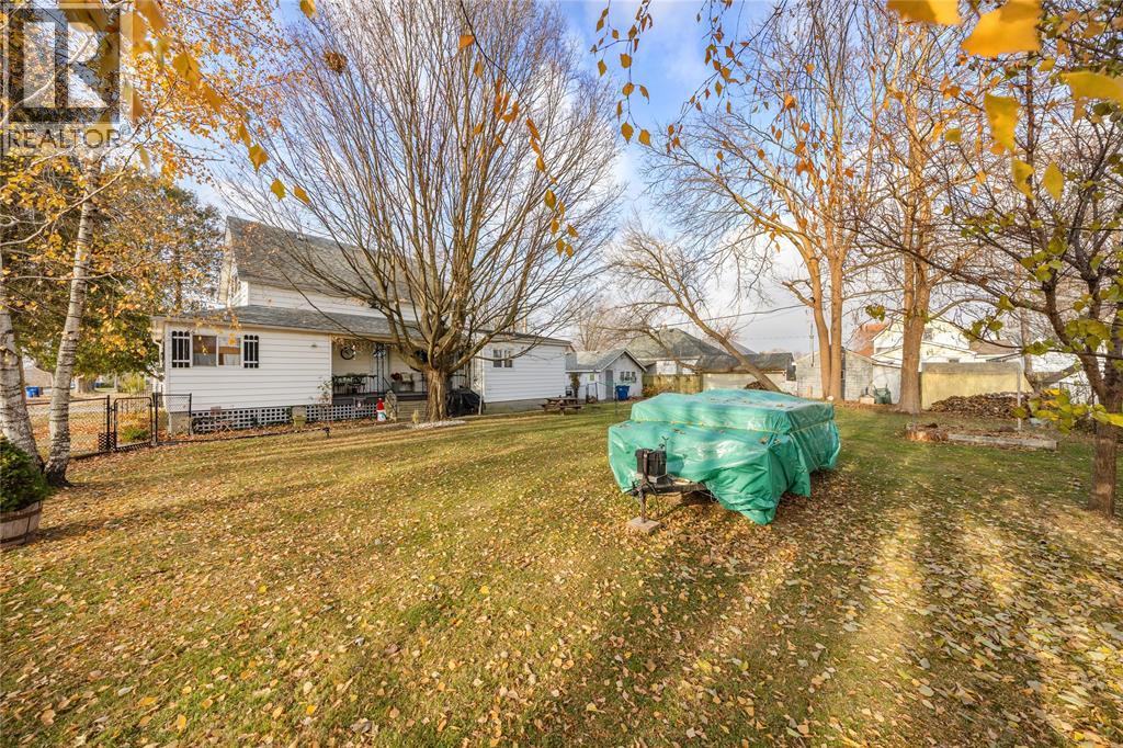 120 Hiram Street, Wallaceburg, Ontario  N8A 2R7 - Photo 9 - 25029460