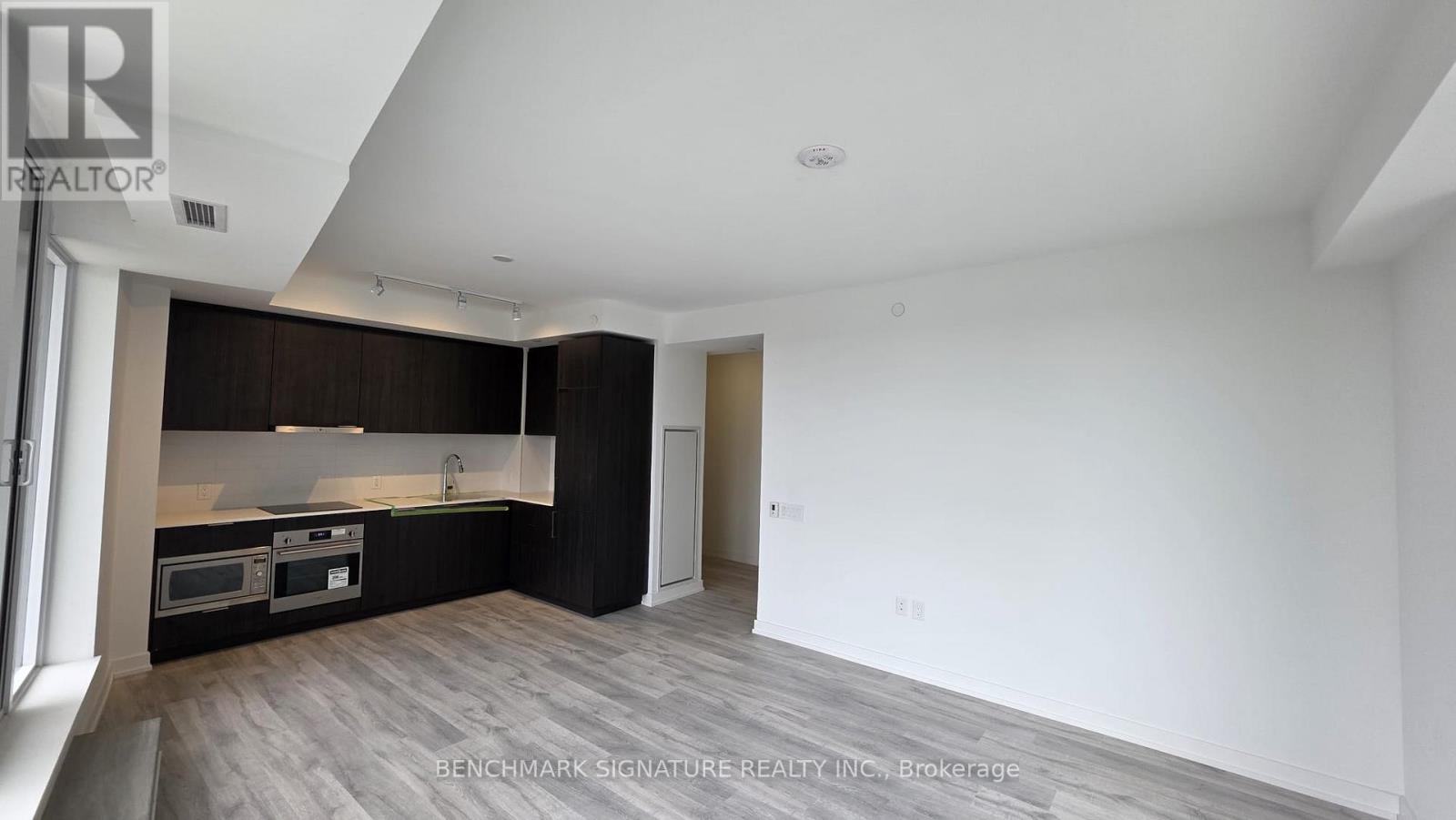 S706 - 8 Olympic Garden Drive, Toronto, Ontario  M2M 0B9 - Photo 12 - C12573454