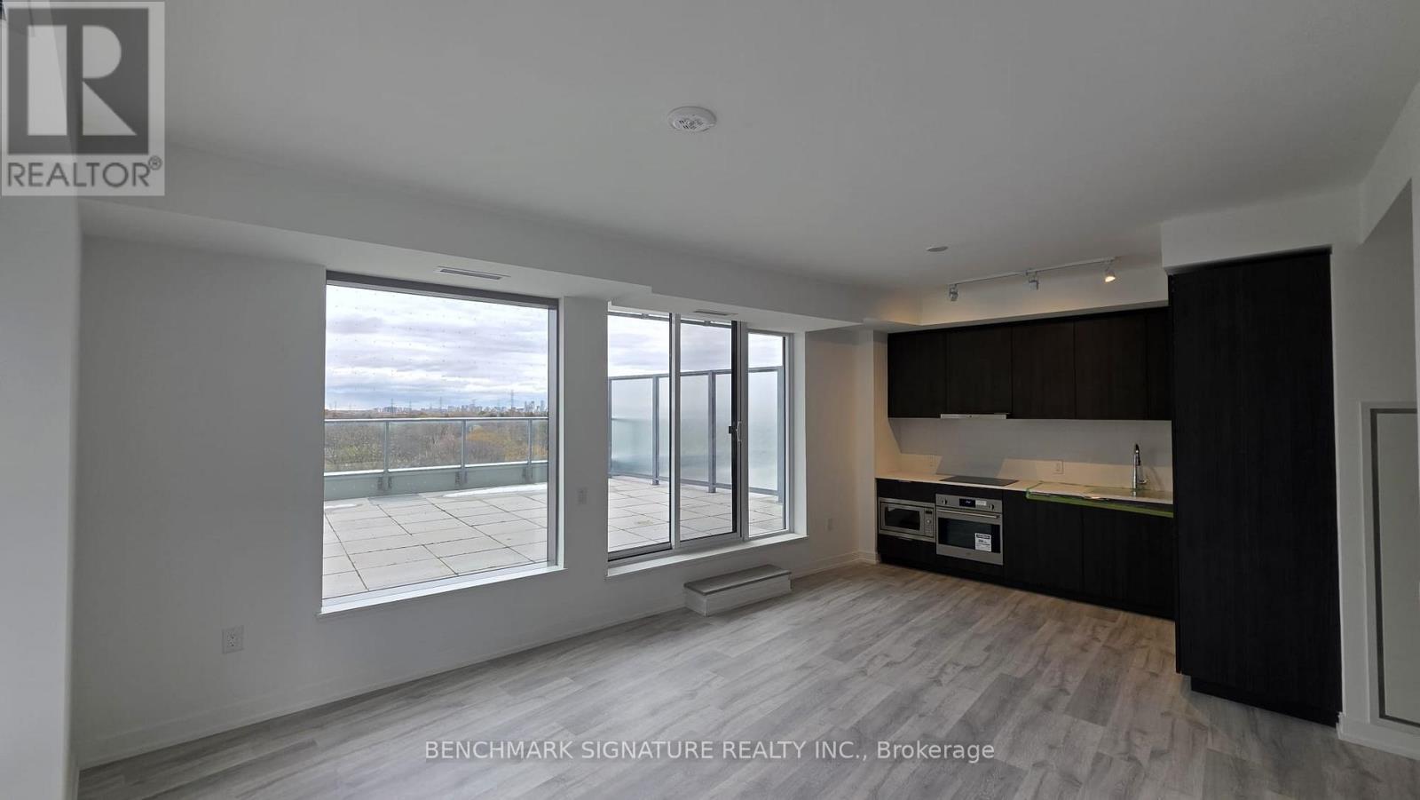 S706 - 8 Olympic Garden Drive, Toronto, Ontario  M2M 0B9 - Photo 13 - C12573454