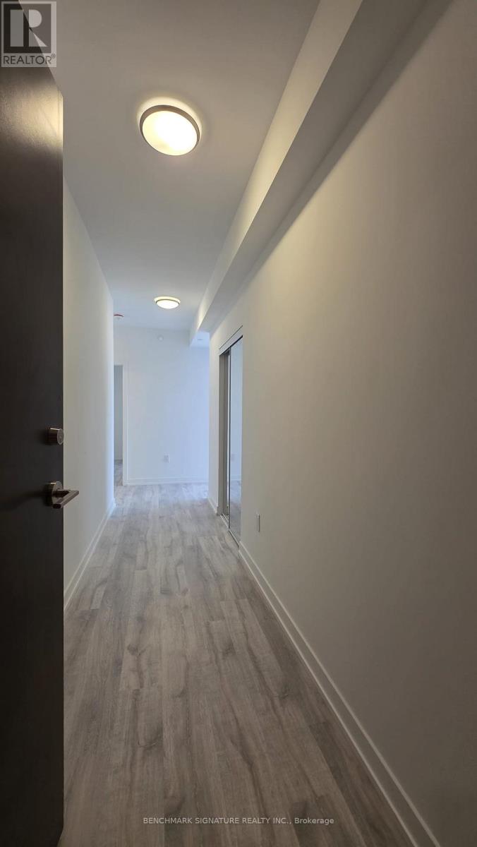 S706 - 8 Olympic Garden Drive, Toronto, Ontario  M2M 0B9 - Photo 6 - C12573454