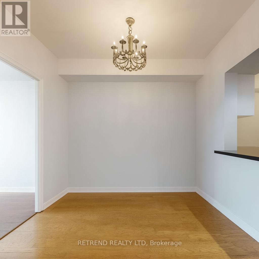 310 - 1750 Bayview Avenue, Toronto, Ontario M4G 4H6 - Photo 8 - C12573510