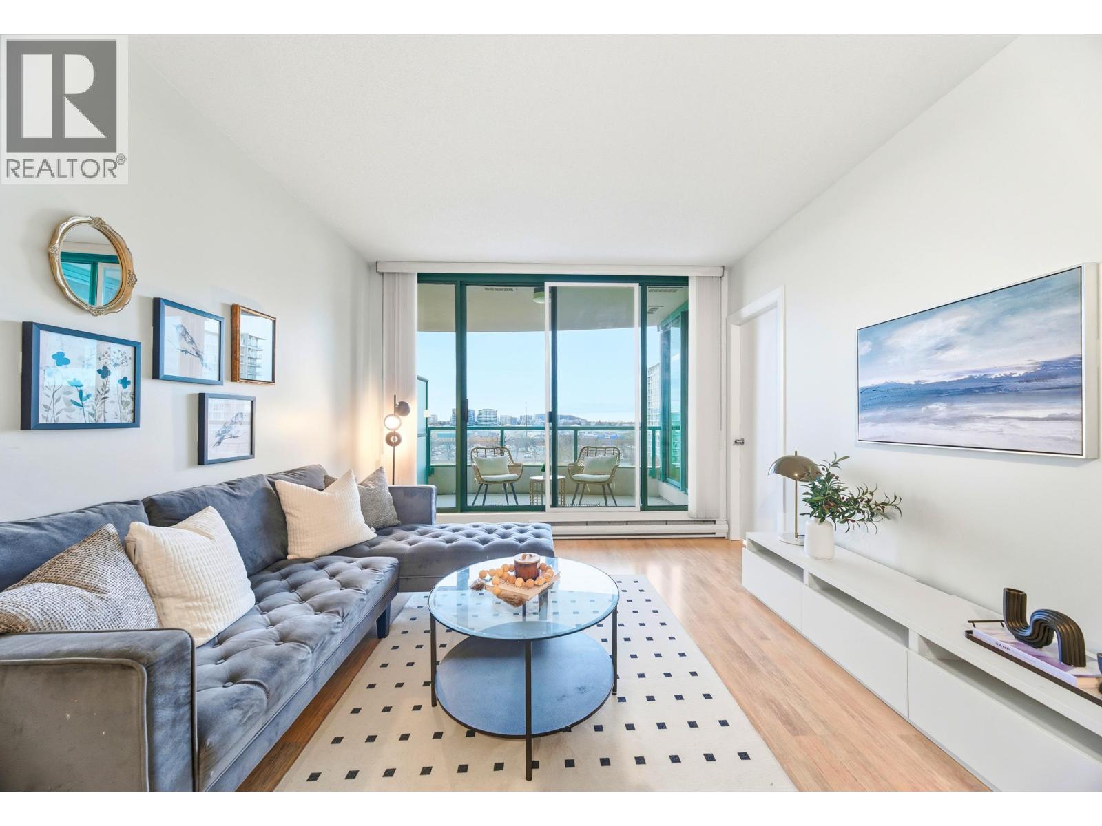 801 8871 LANSDOWNE ROAD, Richmond, British Columbia