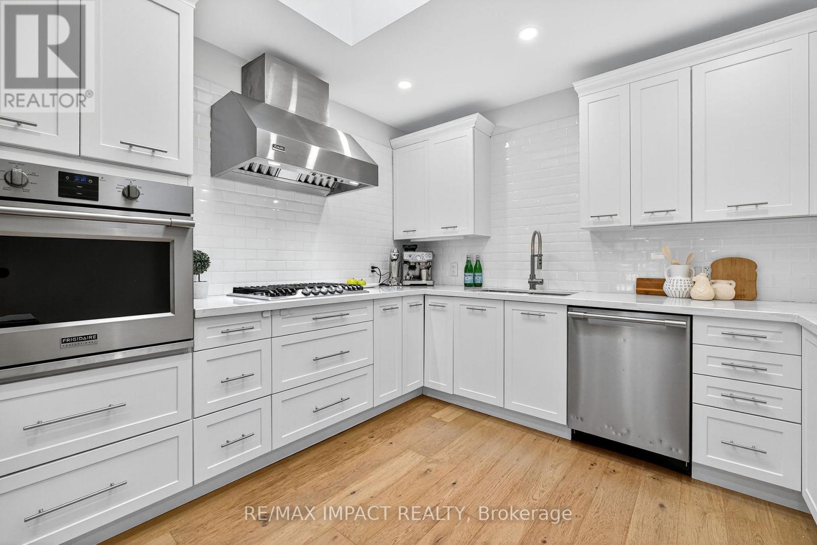 41 Mcdonald Avenue, Toronto, Ontario  M1L 3Y7 - Photo 15 - E12573480