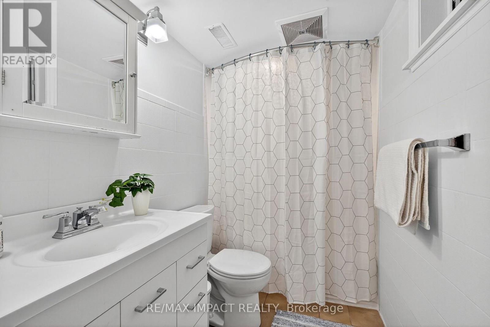 41 Mcdonald Avenue, Toronto, Ontario  M1L 3Y7 - Photo 29 - E12573480