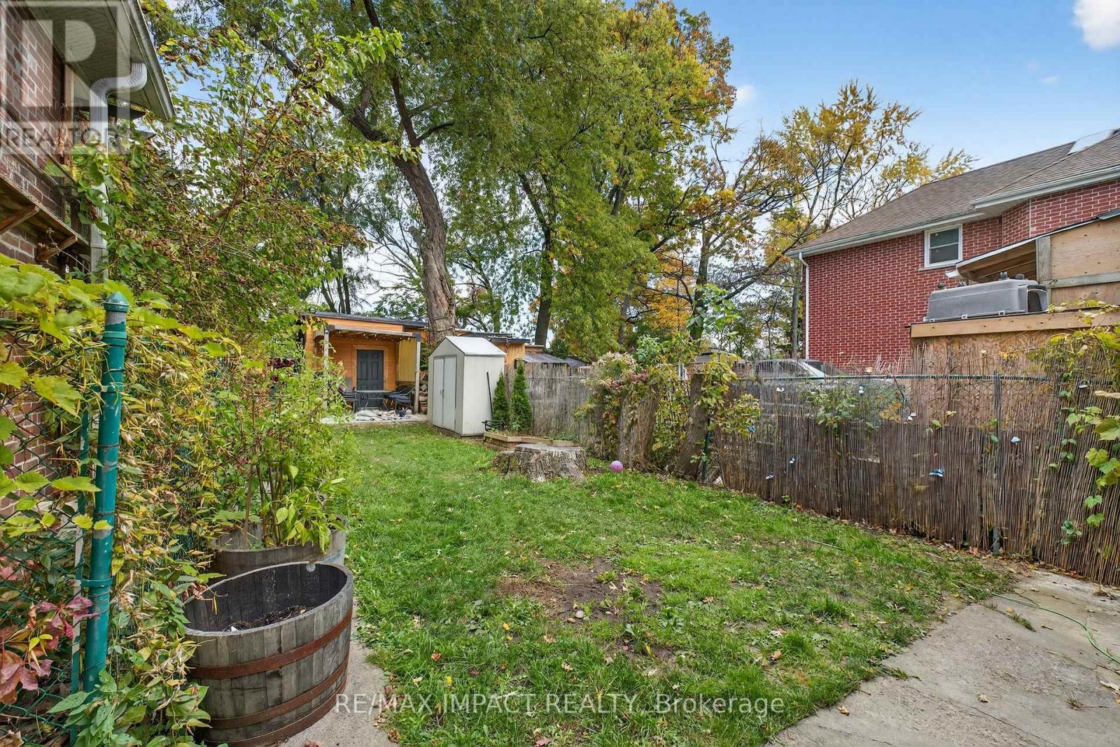 41 Mcdonald Avenue, Toronto, Ontario  M1L 3Y7 - Photo 32 - E12573480