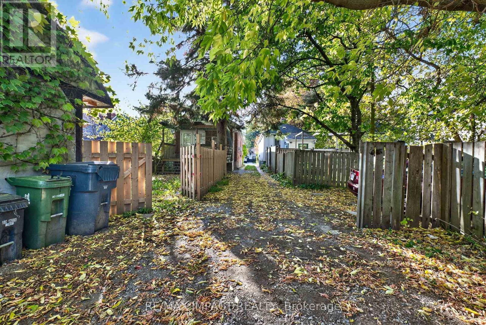 41 Mcdonald Avenue, Toronto, Ontario  M1L 3Y7 - Photo 37 - E12573480