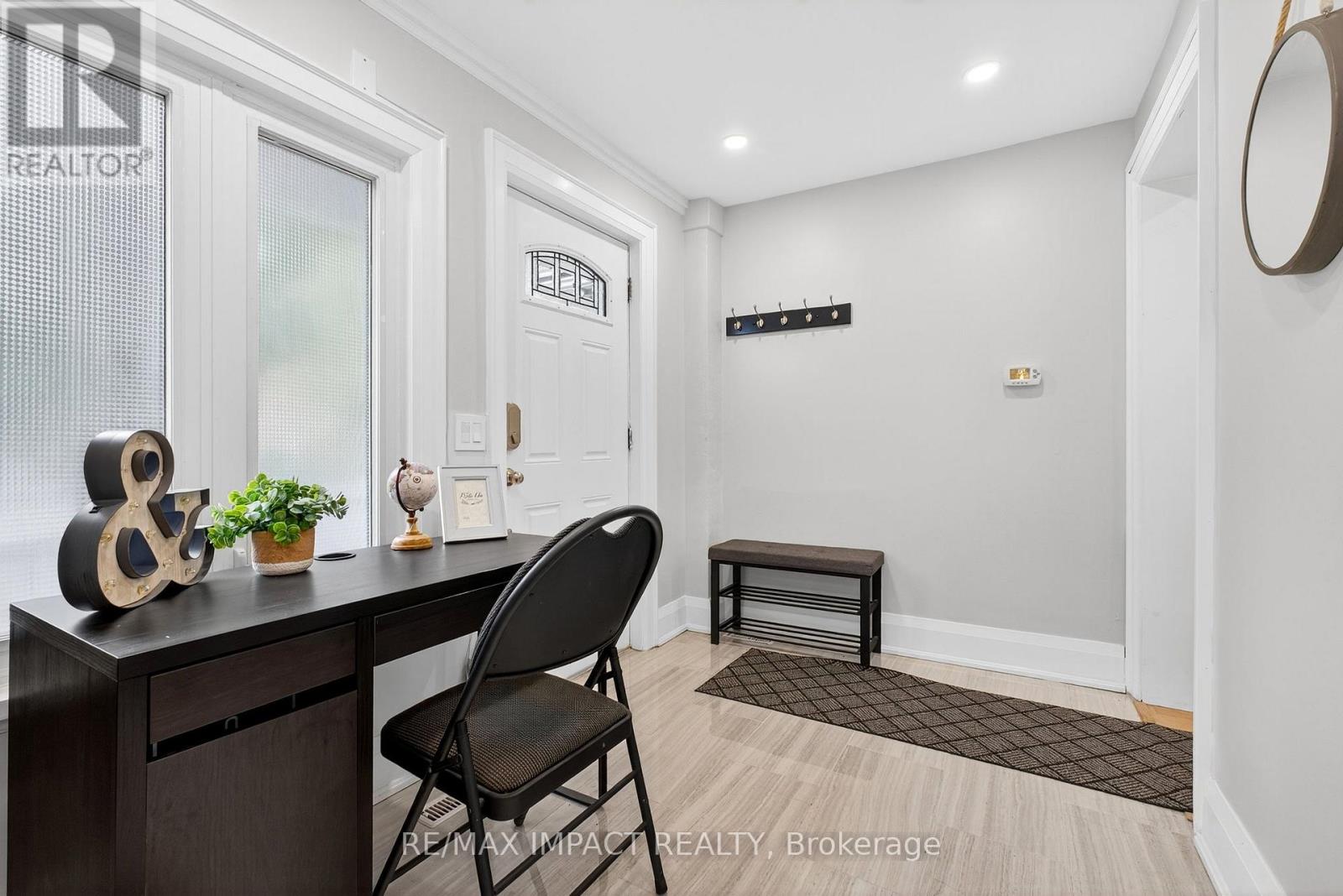 41 Mcdonald Avenue, Toronto, Ontario  M1L 3Y7 - Photo 9 - E12573480