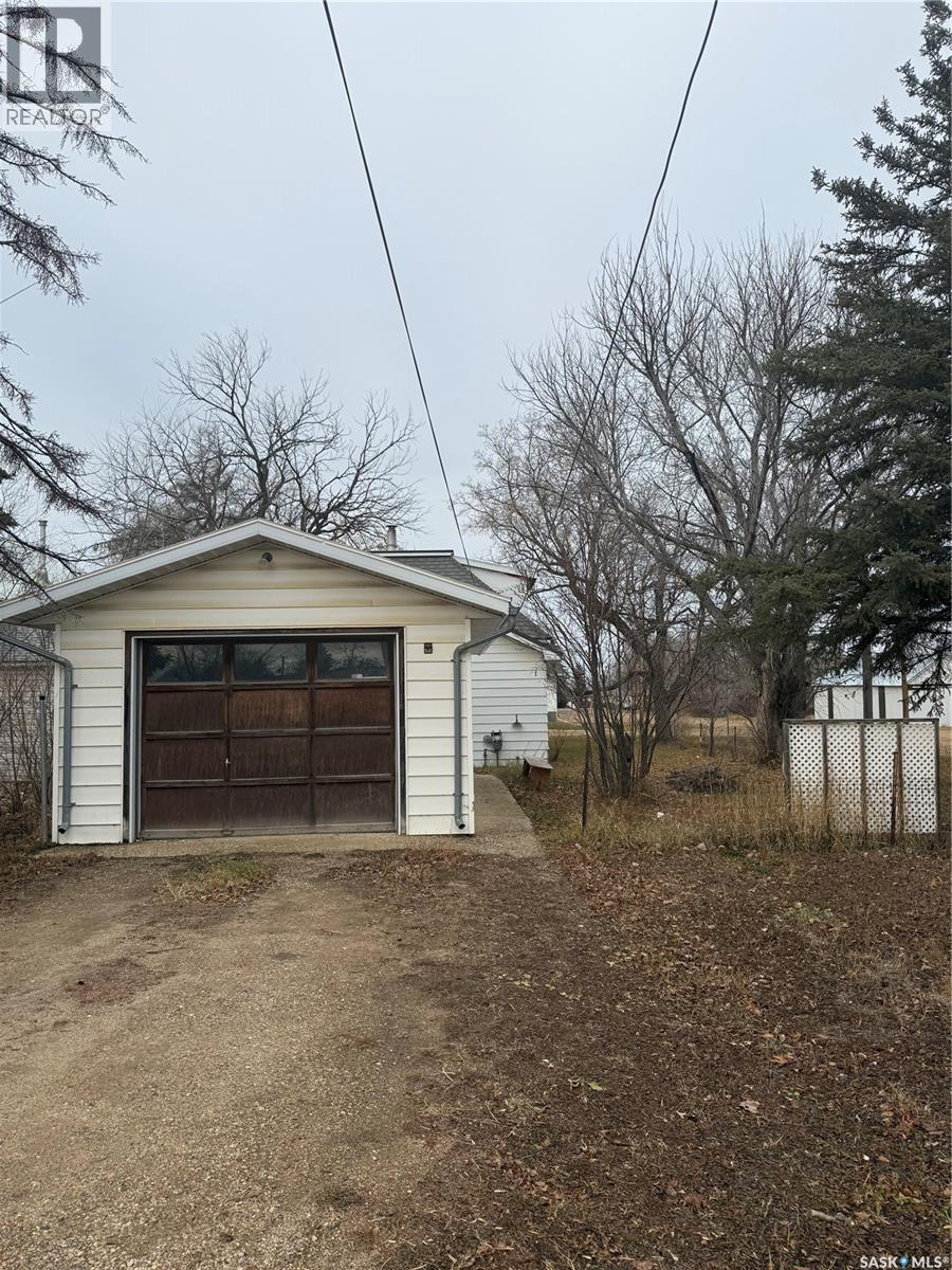 301 2nd Street, Craik, Saskatchewan  S0G 0V0 - Photo 18 - SK024625