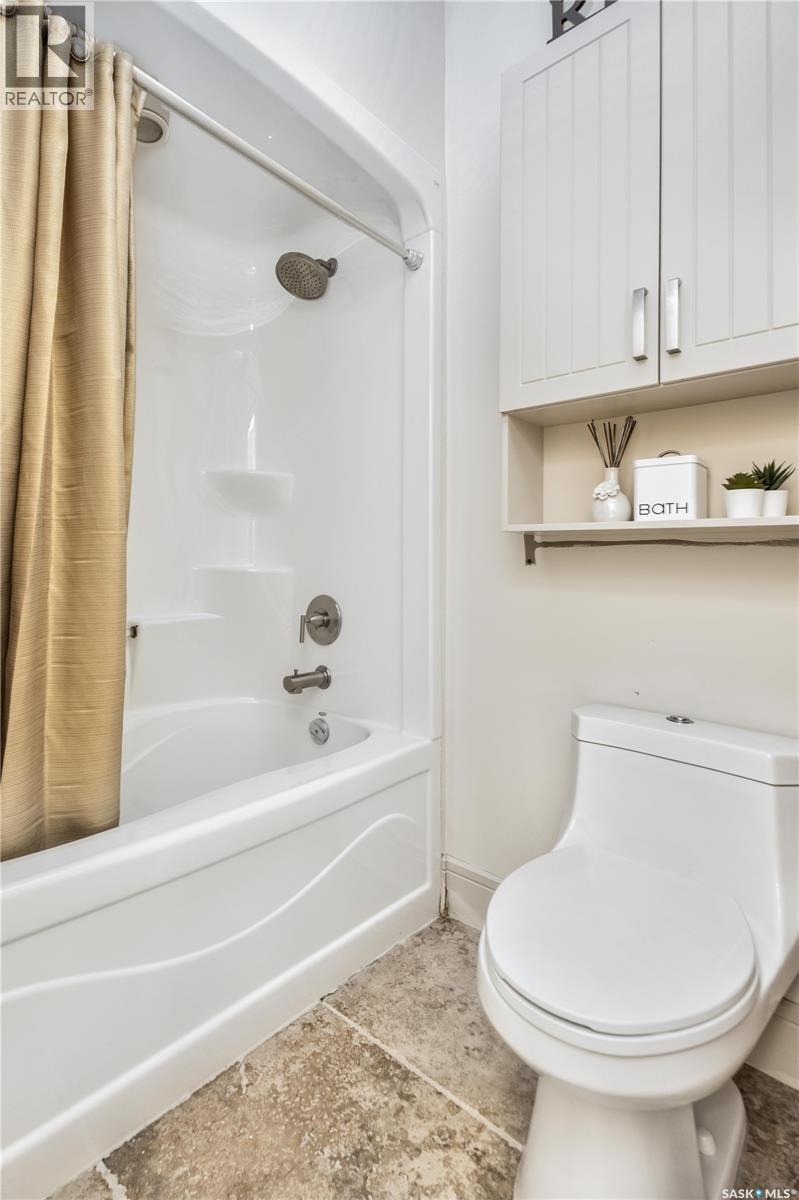 2966 Lakeview Drive, Prince Albert, Saskatchewan  S6W 0A4 - Photo 16 - SK024620