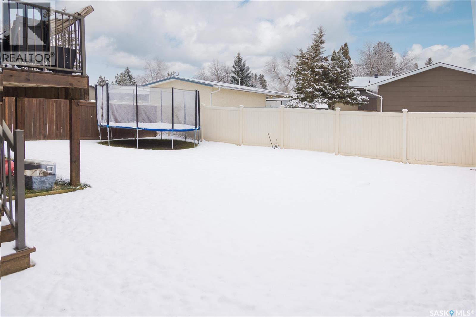 2966 Lakeview Drive, Prince Albert, Saskatchewan  S6W 0A4 - Photo 31 - SK024620