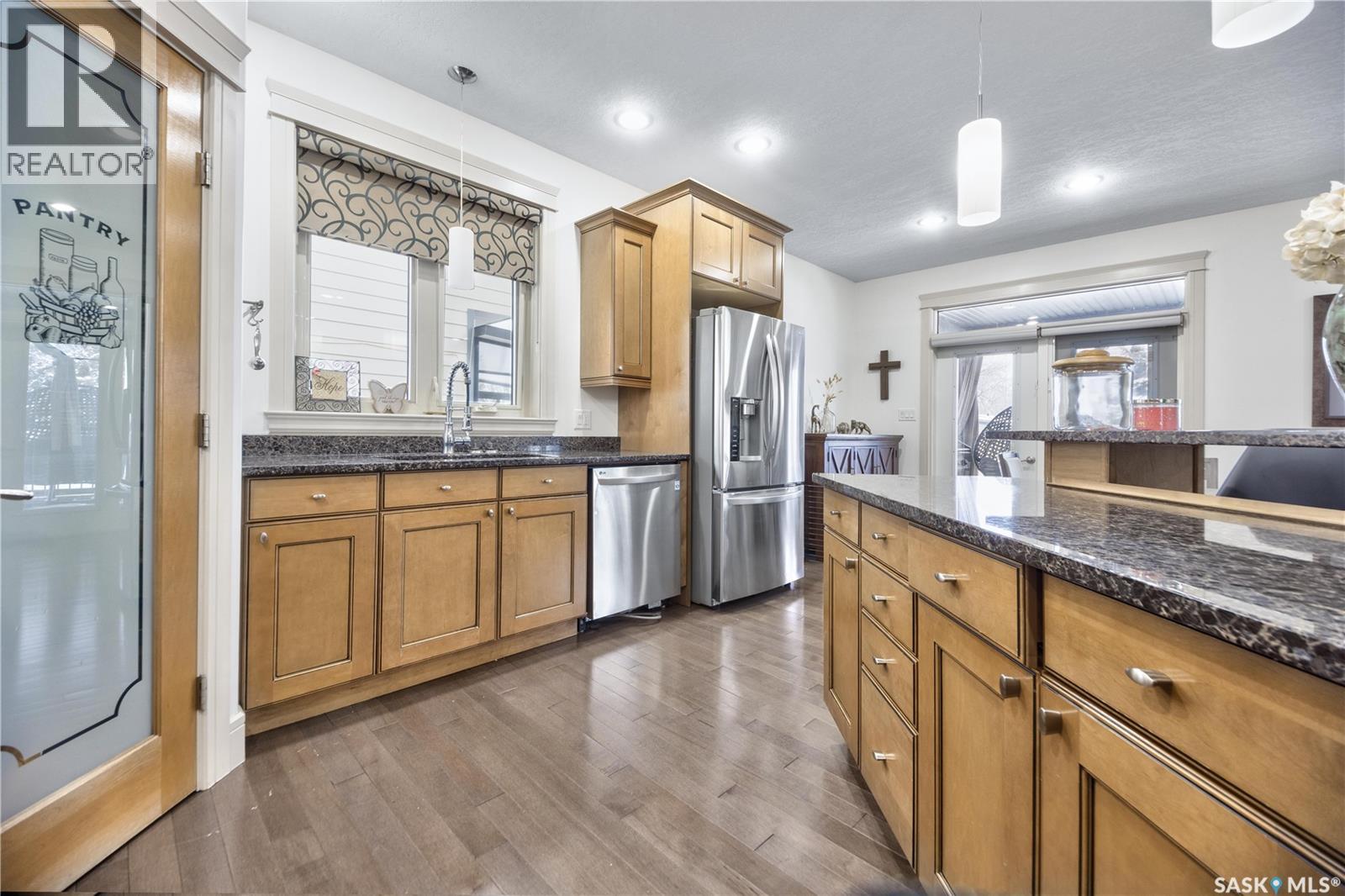 2966 Lakeview Drive, Prince Albert, Saskatchewan  S6W 0A4 - Photo 8 - SK024620