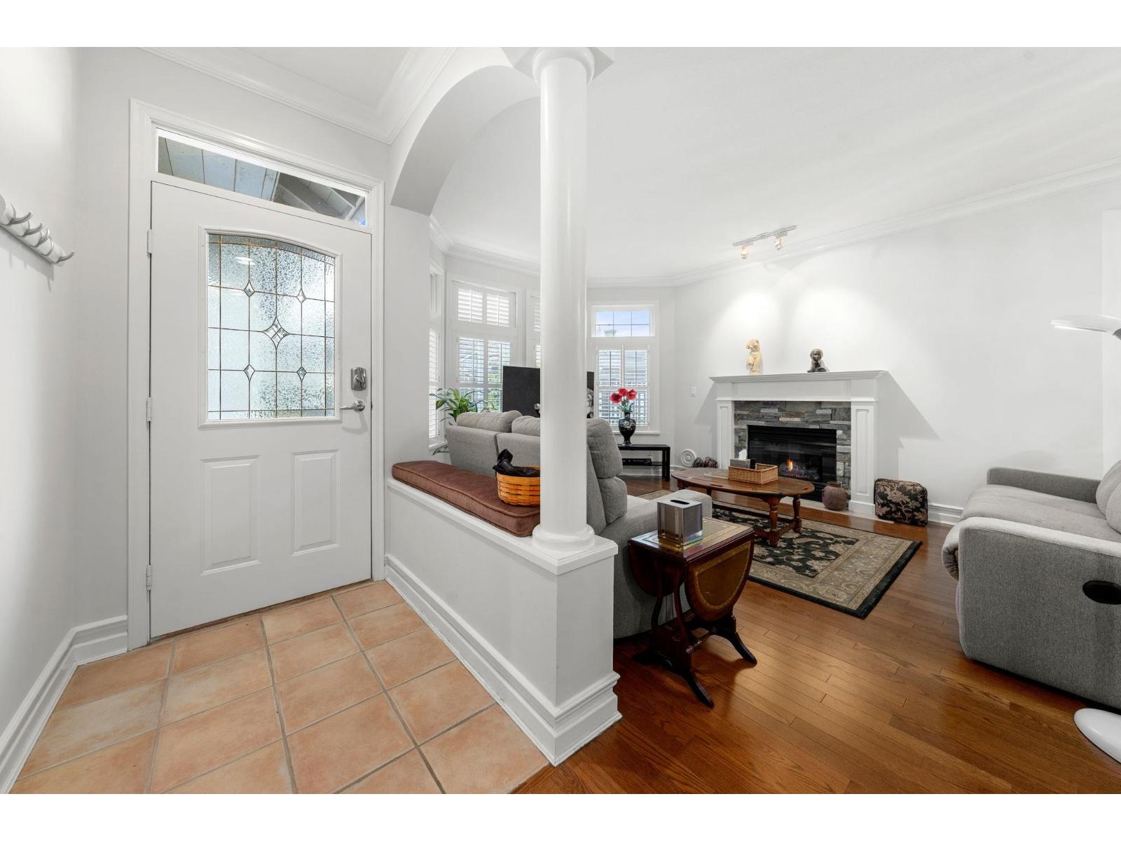 76 14909 32 Avenue, Surrey, British Columbia  V4P 1A4 - Photo 3 - R3069475