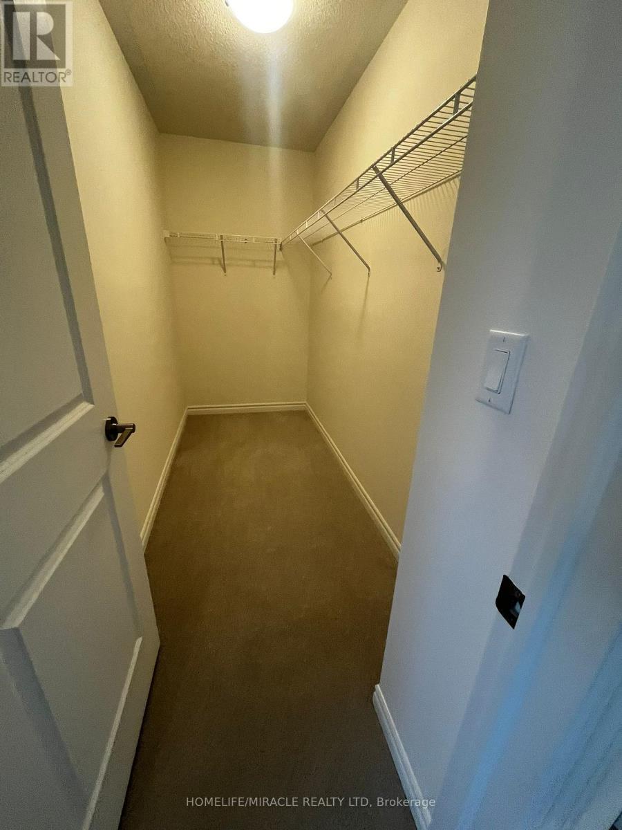 24 Phoenix Boulevard, Barrie, Ontario  L9J 0P6 - Photo 26 - S12573084