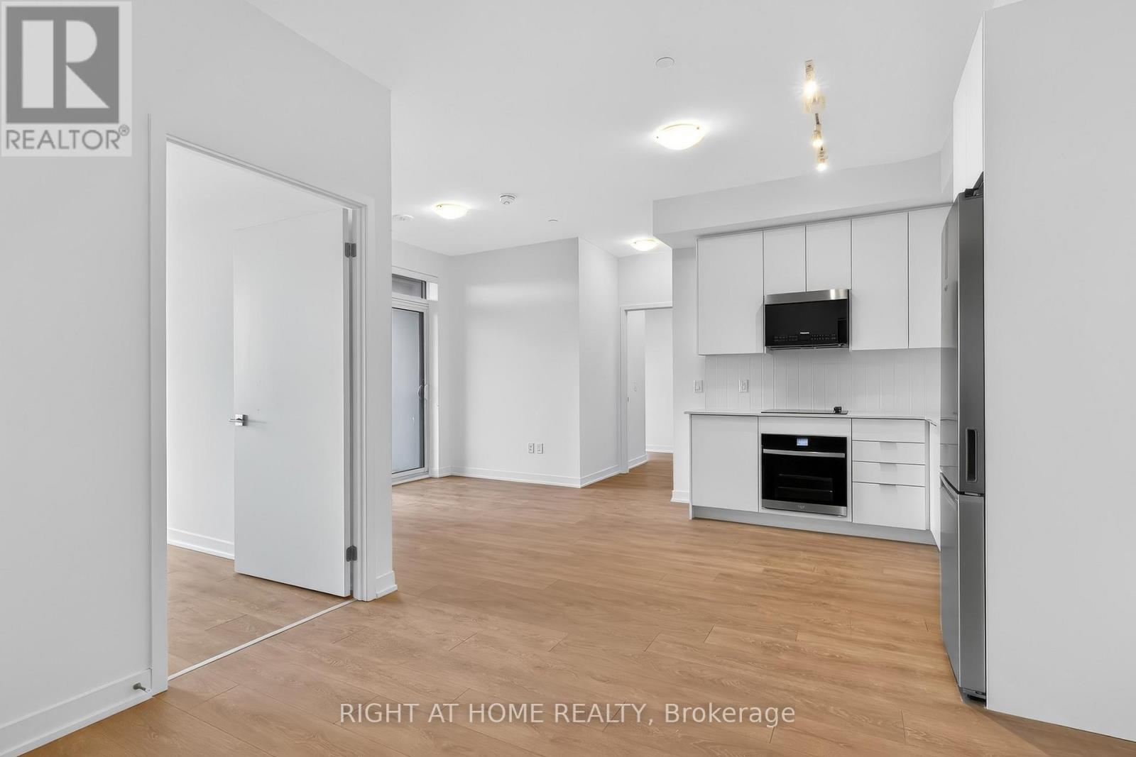 417 - 10 Abeja Street, Vaughan, Ontario  L4K 0R4 - Photo 34 - N12573456