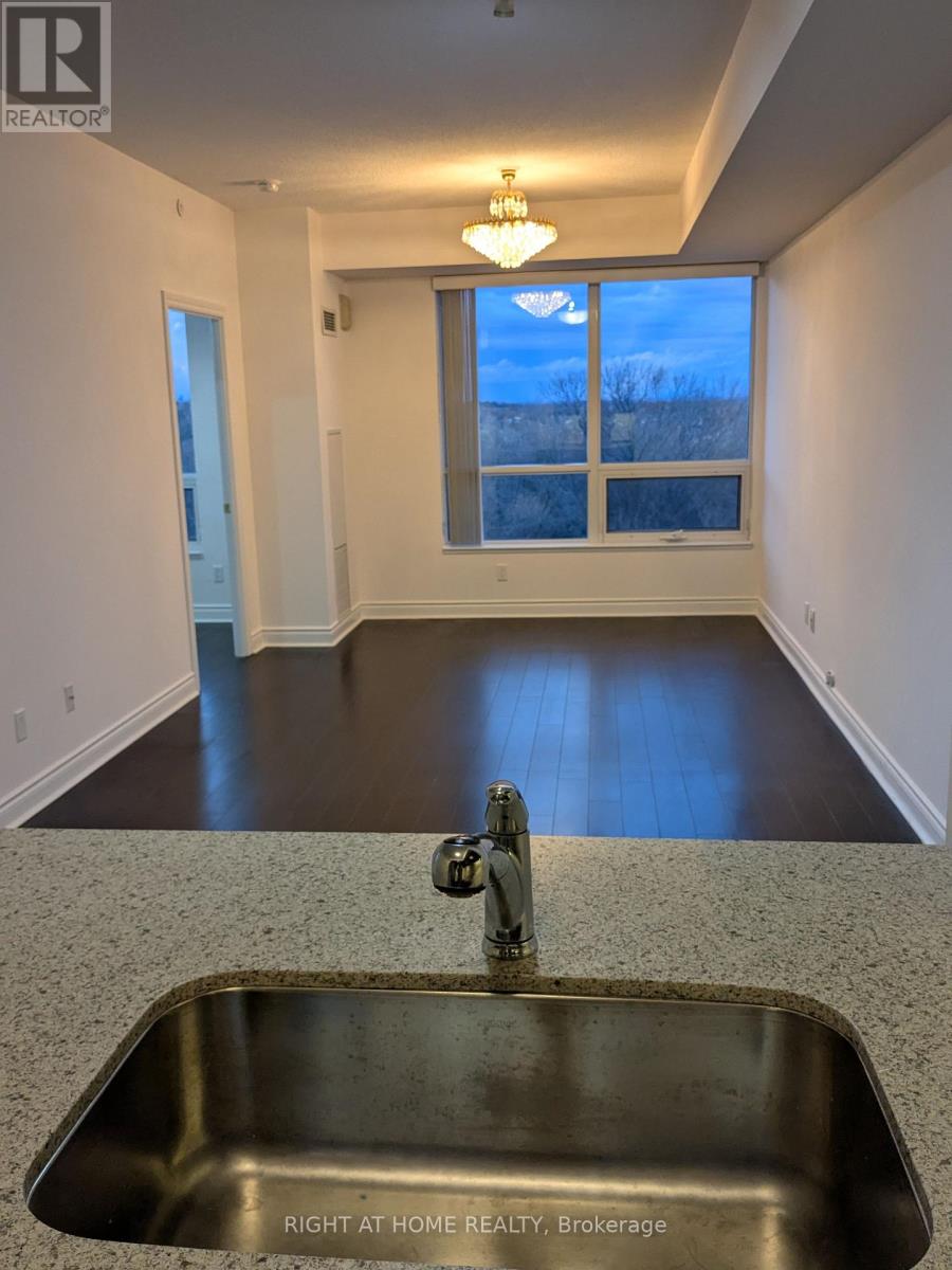 609 - 11211 Yonge Street, Richmond Hill, Ontario  L4S 0E9 - Photo 10 - N12573472