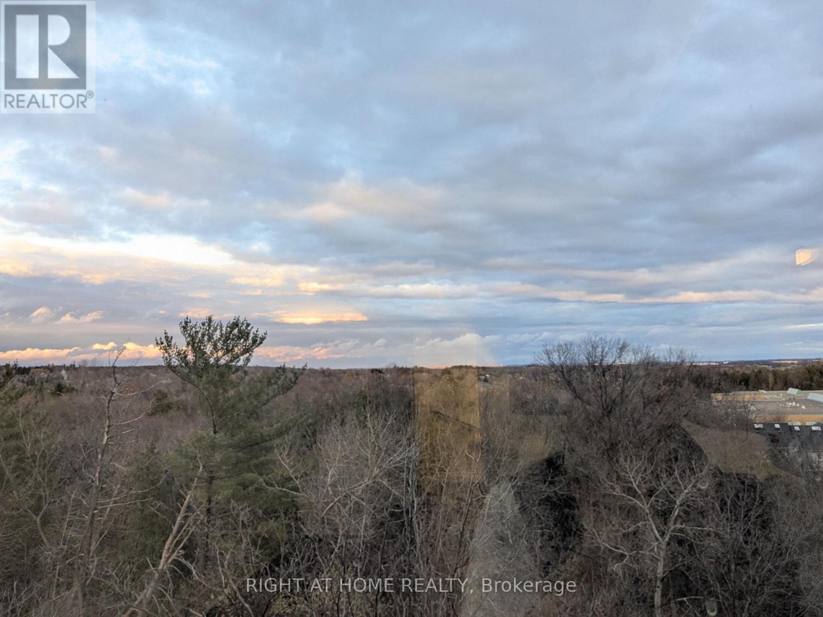 609 - 11211 Yonge Street, Richmond Hill, Ontario  L4S 0E9 - Photo 13 - N12573472