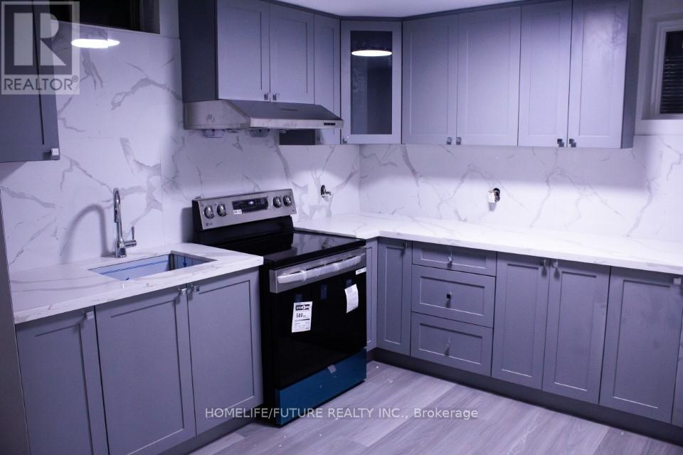 BSMT - 60 CHRISTIAN HOOVER DRIVE, Whitchurch-Stouffville, Ontario