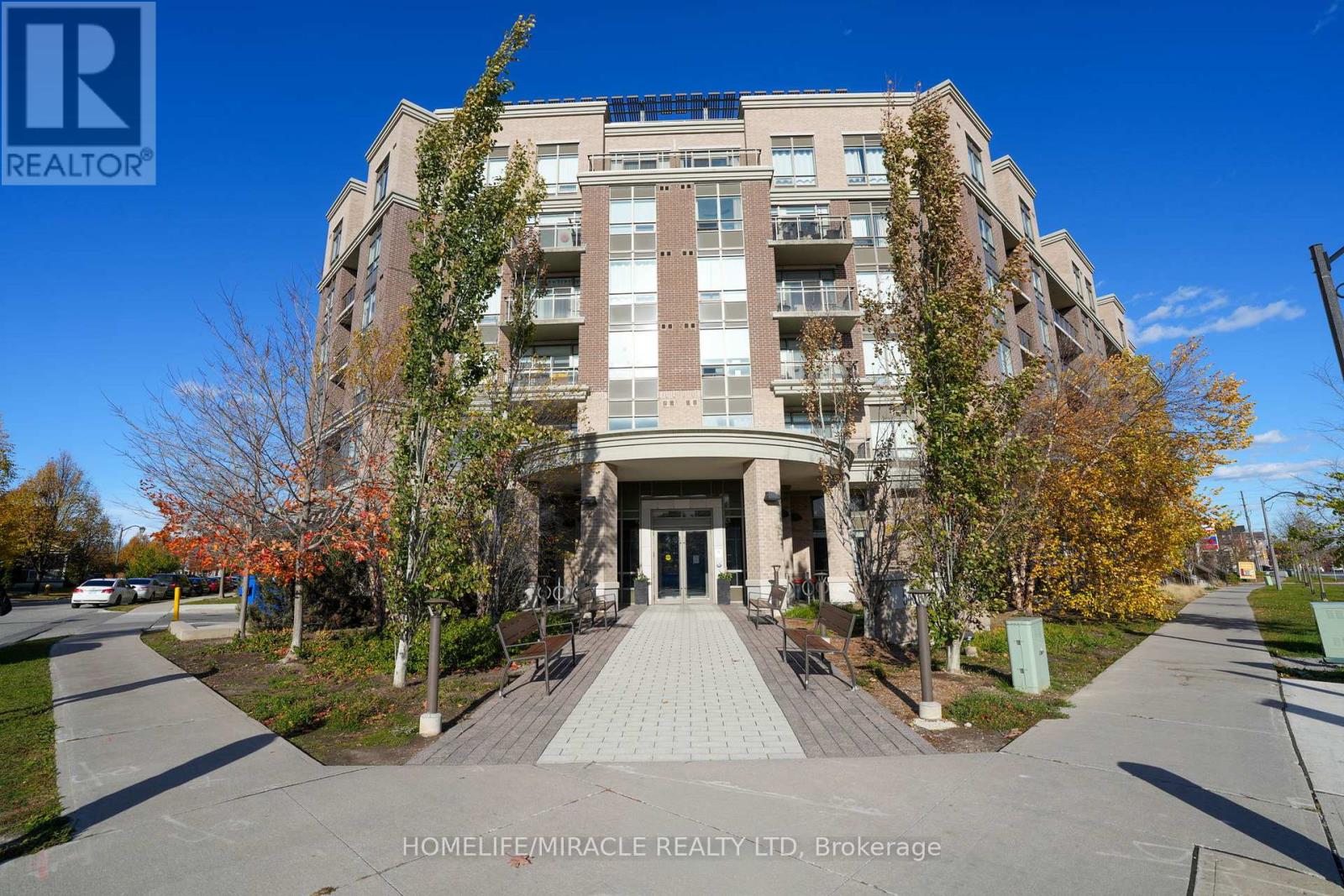 216 - 540 BUR OAK AVENUE, Markham, Ontario