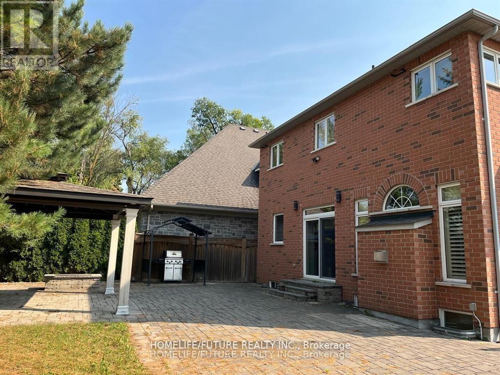 253 Harold Avenue, Whitchurch-Stouffville, Ontario  L4A 1C1 - Photo 17 - N12573500