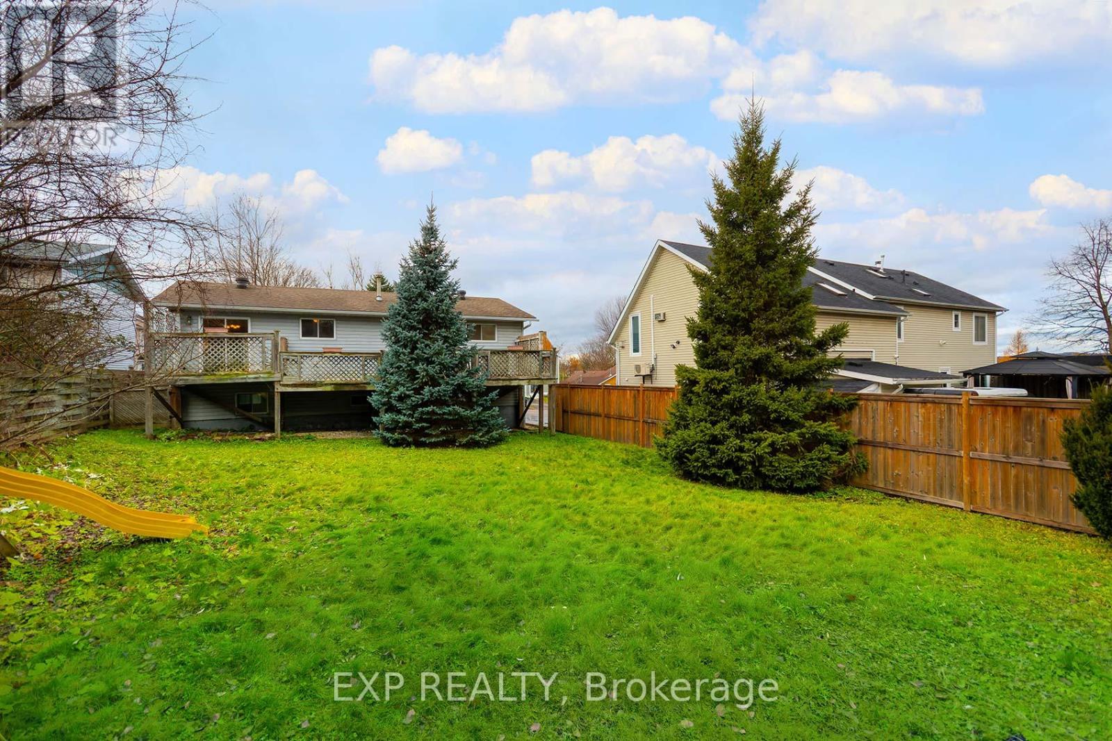 310 Crawford Street, Barrie, Ontario  L4N 3W8 - Photo 29 - S12573470