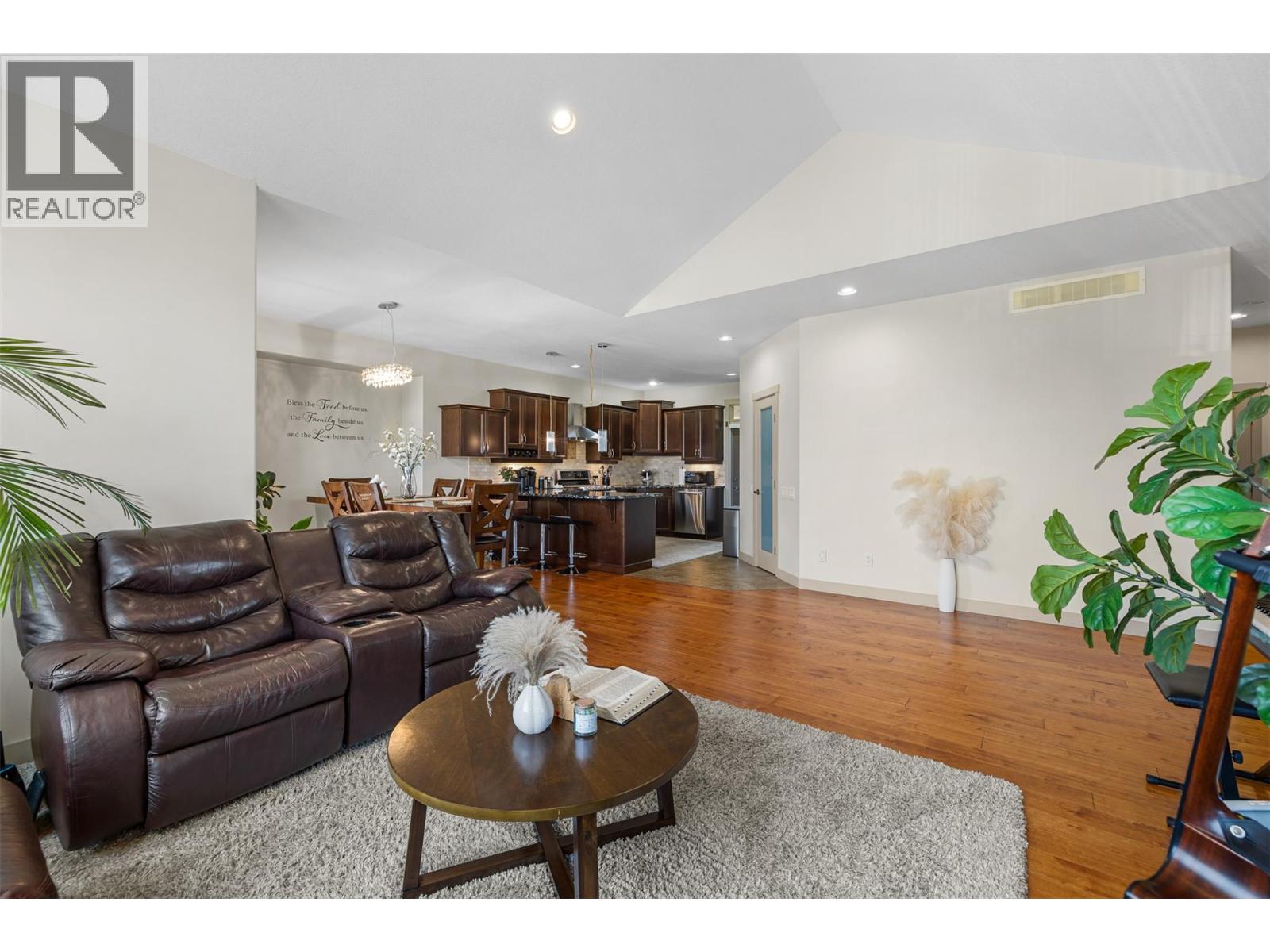 5067 Seon Crescent, Kelowna, British Columbia  V1W 5G8 - Photo 7 - 10369932