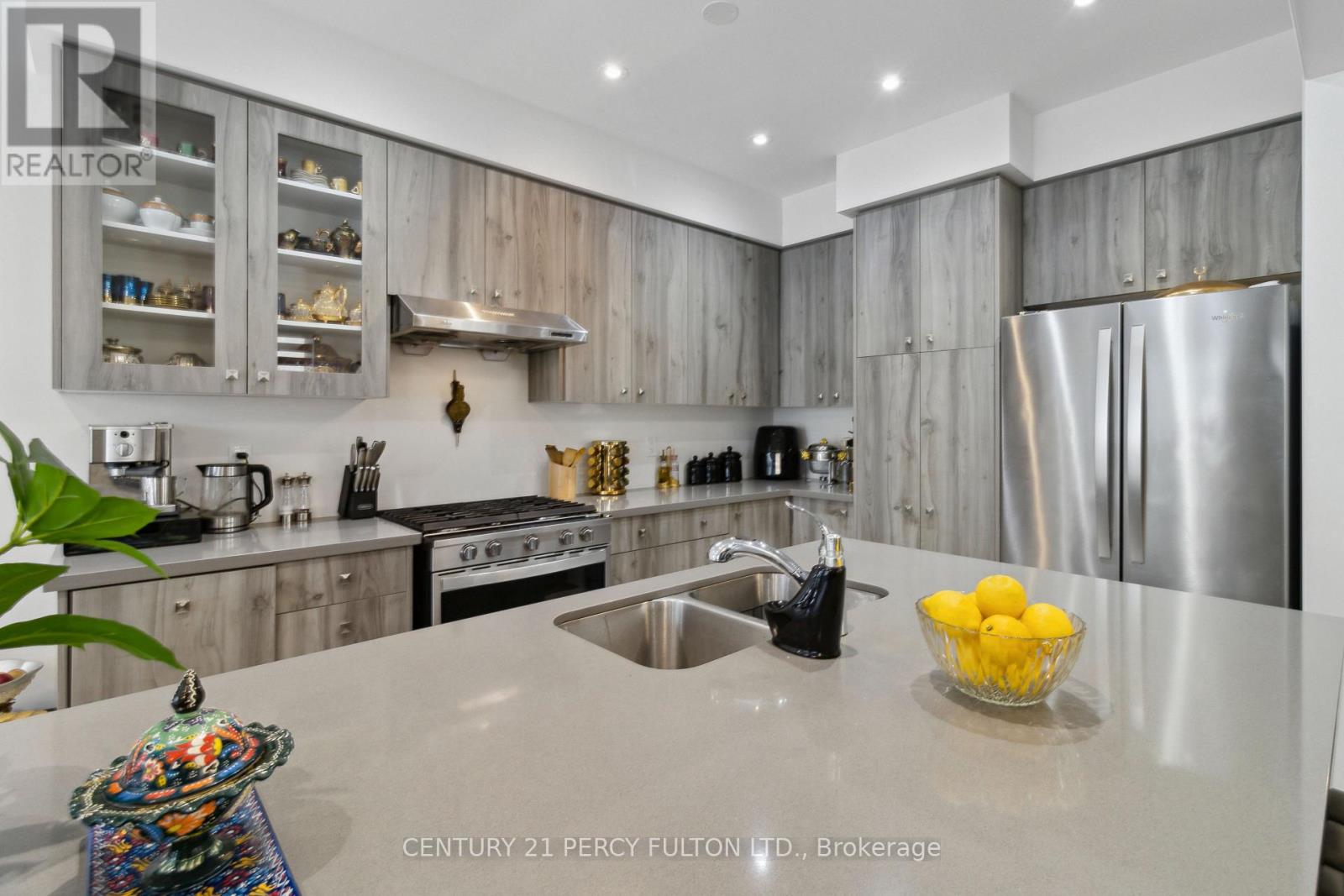 7 Spinland Street, Caledon, Ontario  L7C 4K4 - Photo 19 - W12573482