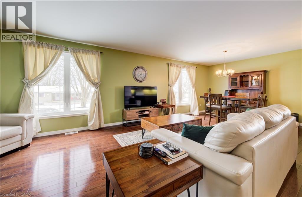 460 King Street E, Mount Forest, Ontario  N0G 2L2 - Photo 8 - 40788744