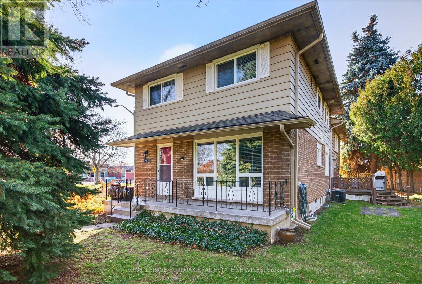 214 Vance Drive, Oakville, Ontario L6L 3L1 - Photo 50 - W12485656