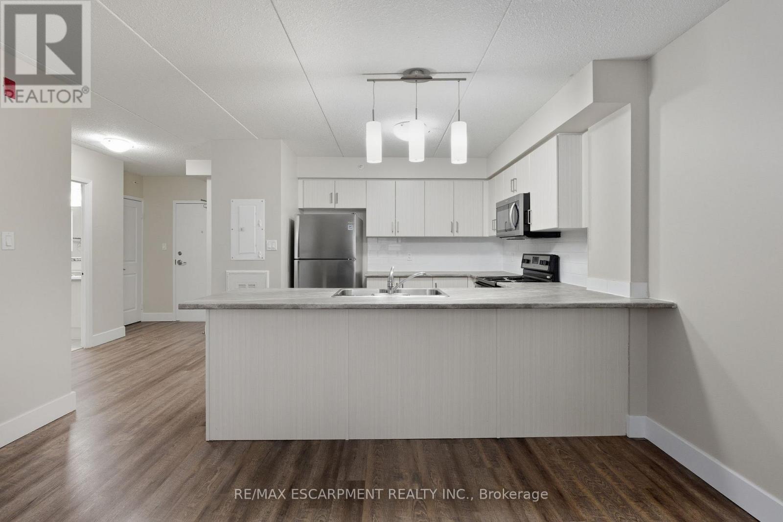 511 - 149 Main Street W, Hamilton, Ontario  L8P 1H9 - Photo 11 - X12573440