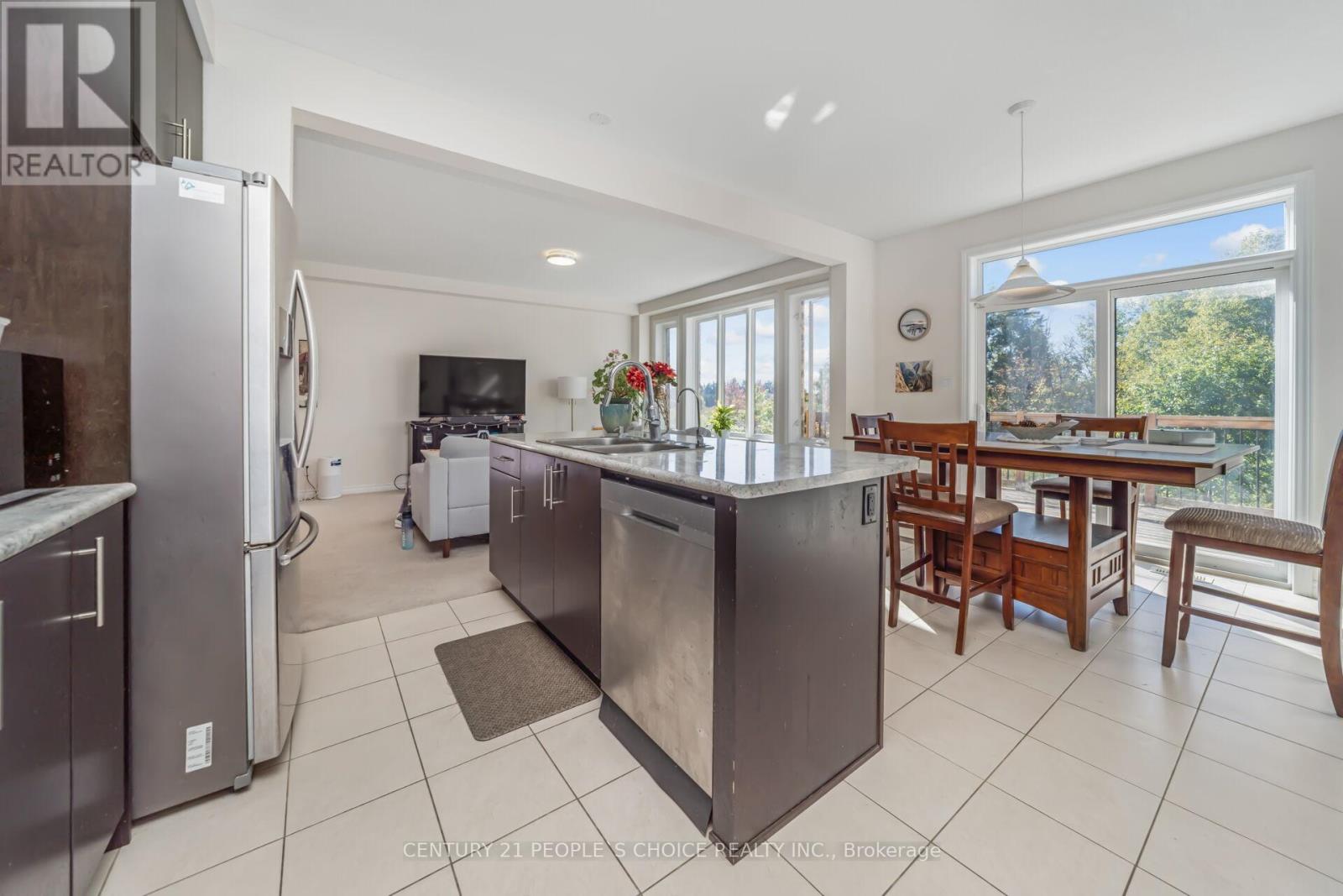 131 Steeplechase Way, Waterloo, Ontario  N2K 0E7 - Photo 7 - X12573466