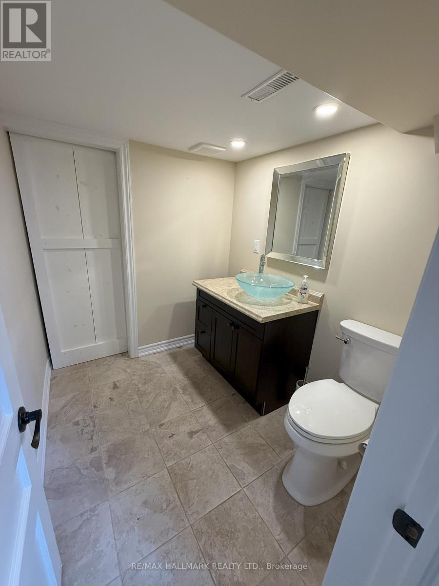 22 Charing Cross Street, Brantford, Ontario  N3R 2H2 - Photo 11 - X12573502