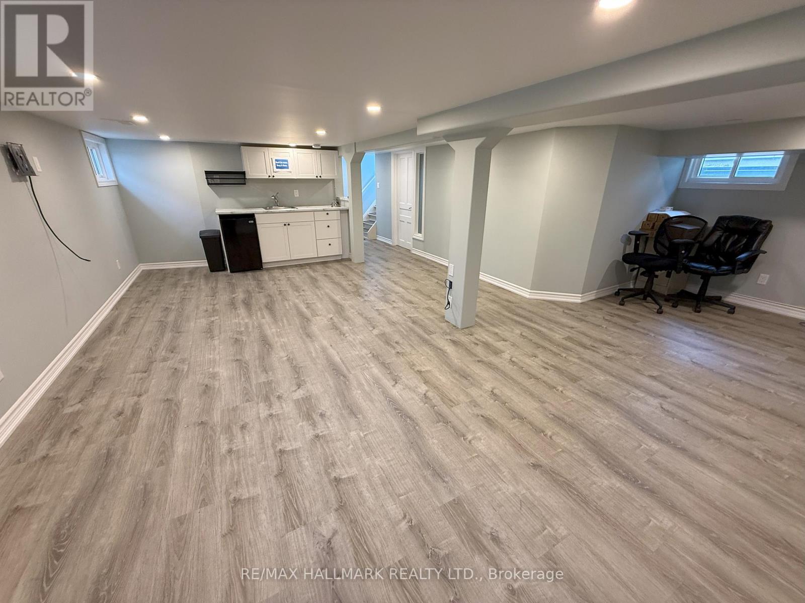 22 Charing Cross Street, Brantford, Ontario  N3R 2H2 - Photo 9 - X12573502