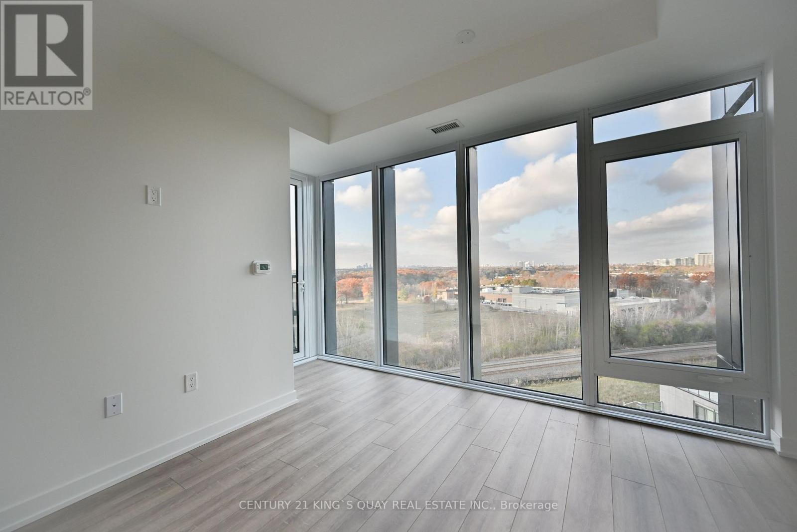 1018 - 1 Quarrington Lane, Toronto, Ontario  M3C 0S4 - Photo 2 - C12572950