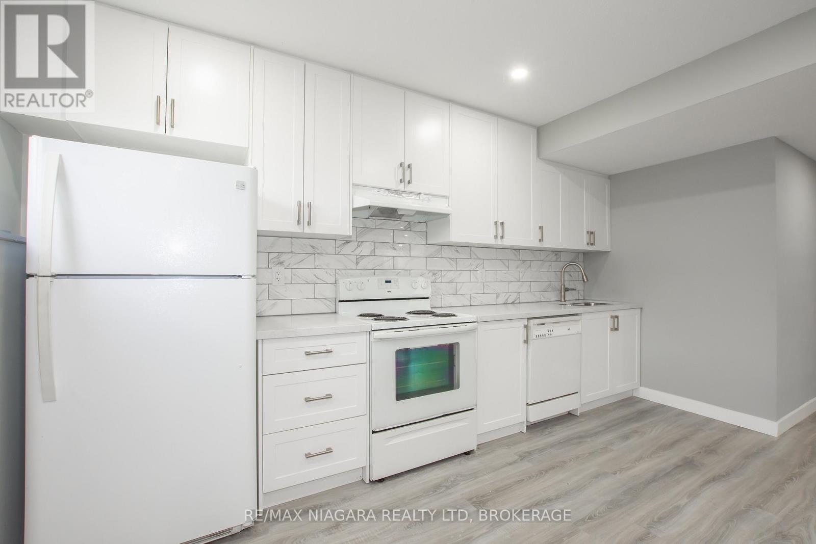 100 Terrace Avenue, Welland, Ontario  L3C 2C4 - Photo 27 - X12573514