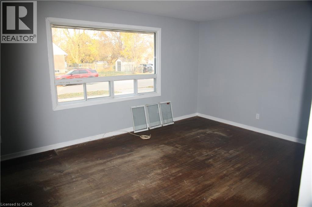 135 Elizabeth Crescent, Dunnville, Ontario  N1A 2P2 - Photo 4 - 40790249