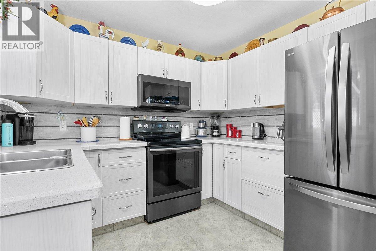 4205 Wellington Drive, Vernon, British Columbia  V1T 9H7 - Photo 7 - 10369269