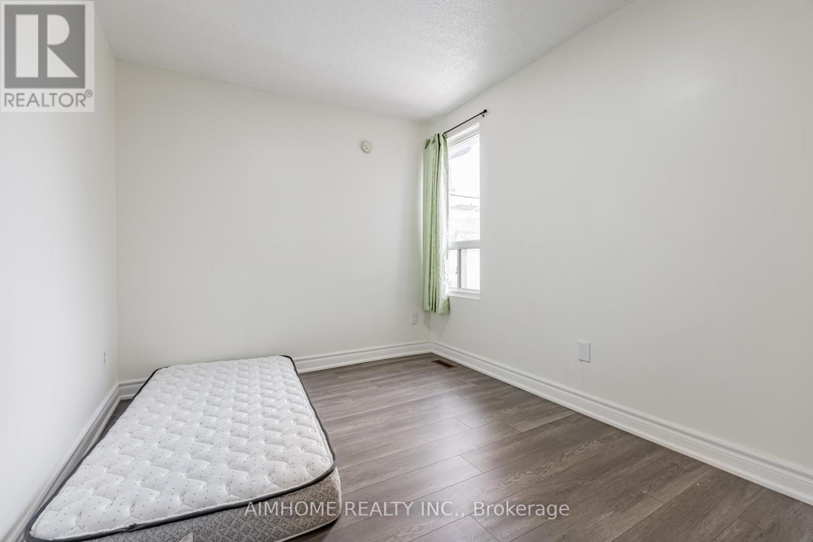 2b - 144 Wolseley Street, Toronto, Ontario  M6J 3R4 - Photo 5 - C12573538