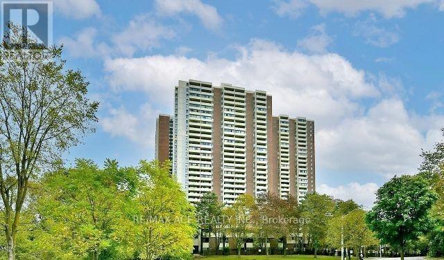 2011 - 5 MASSEY SQUARE, Toronto, Ontario