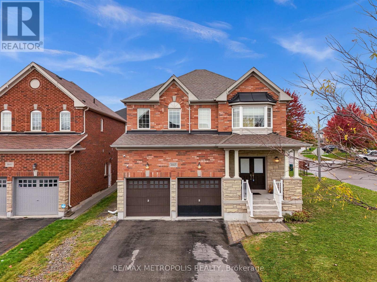 1665 PENNEL DRIVE, Oshawa, Ontario