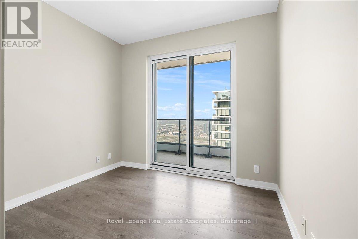 6112 - 950 Portage Parkway, Vaughan, Ontario L4K 0J6 - Photo 4 - N12573522