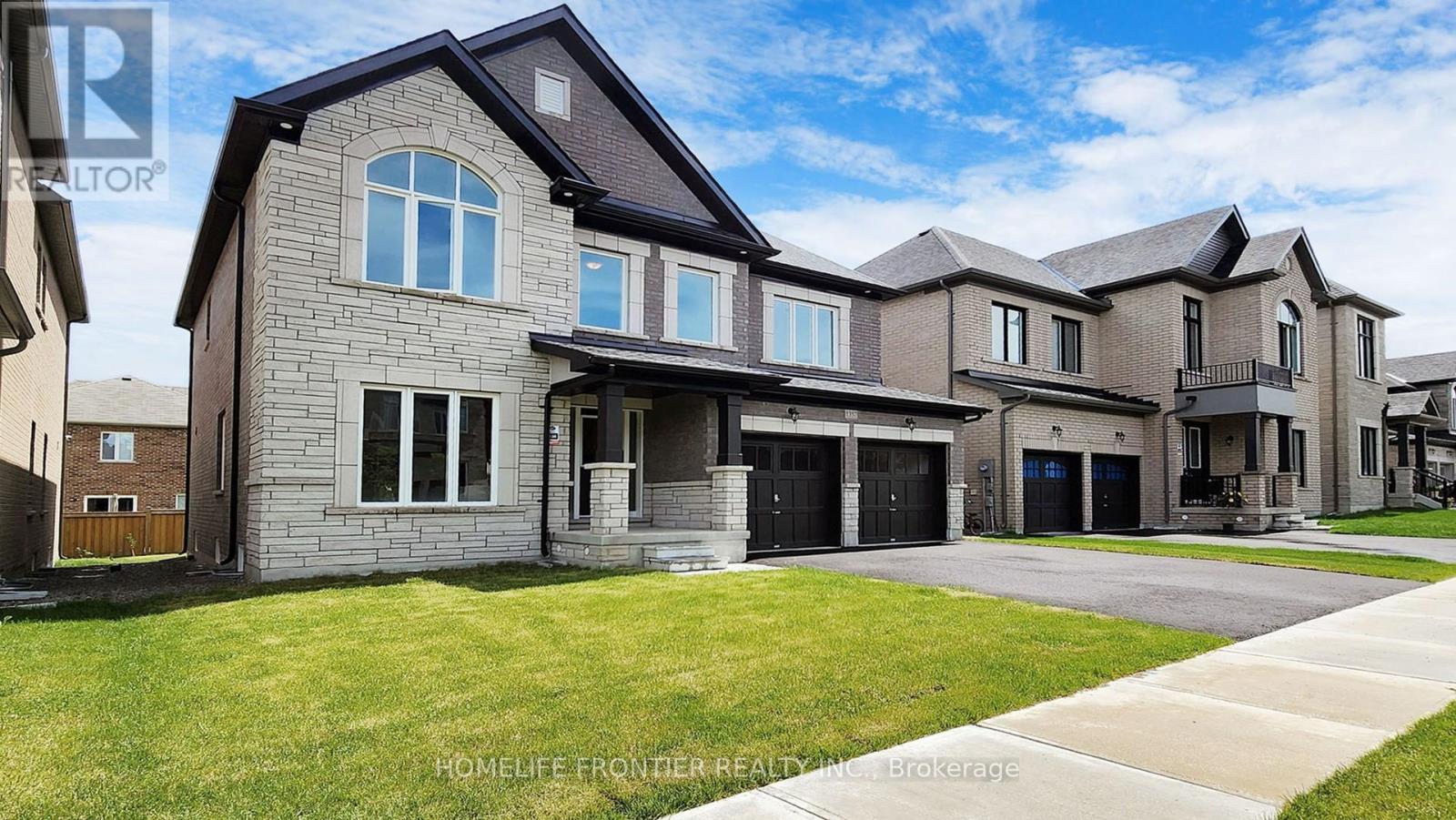 1357 Harrington Street, Innisfil, Ontario  L0L 1W0 - Photo 2 - N12573536