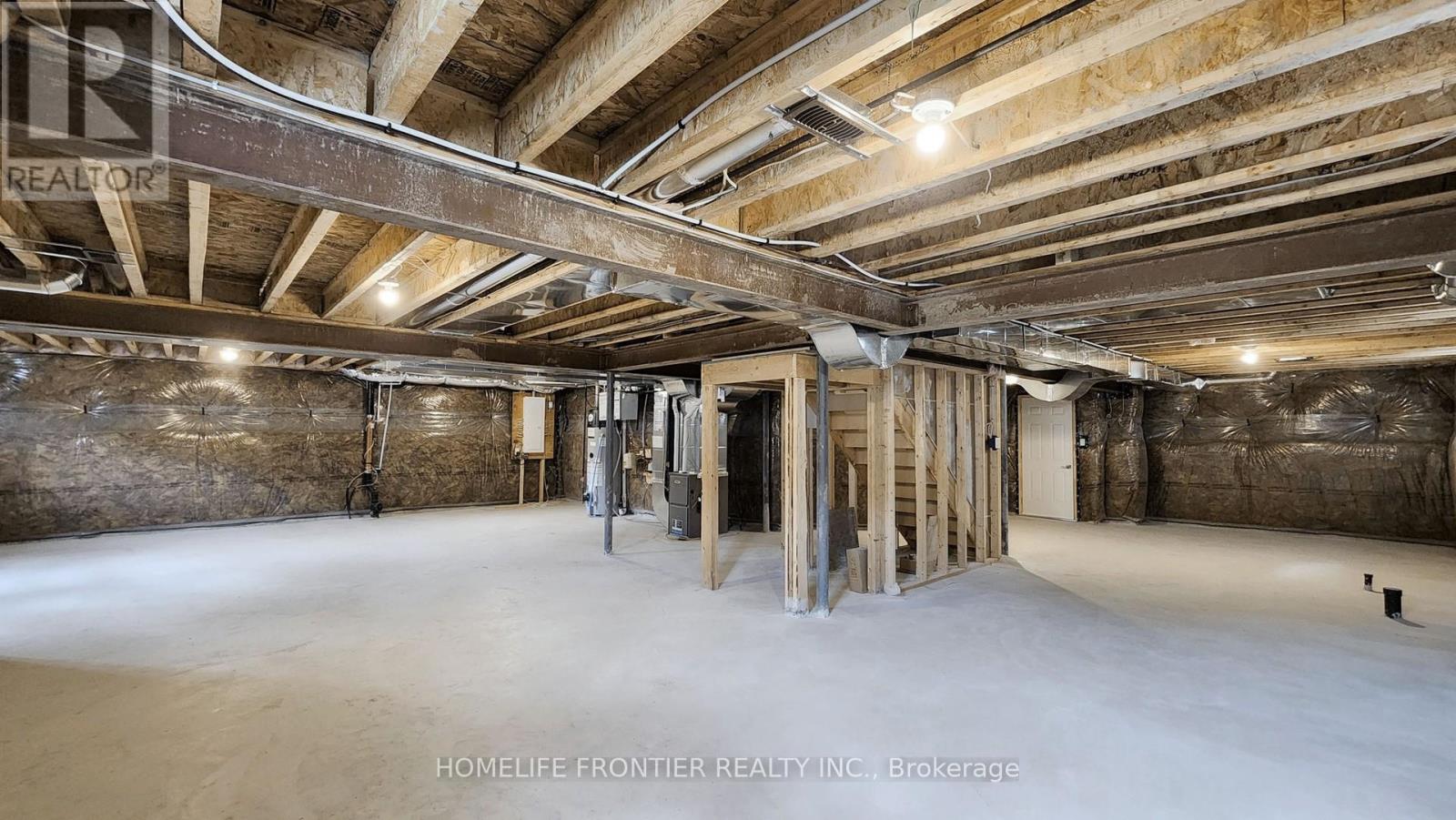 1357 Harrington Street, Innisfil, Ontario  L0L 1W0 - Photo 31 - N12573536