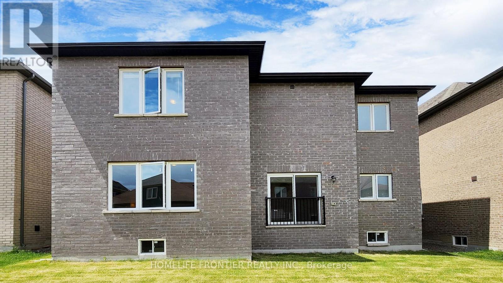 1357 Harrington Street, Innisfil, Ontario  L0L 1W0 - Photo 32 - N12573536