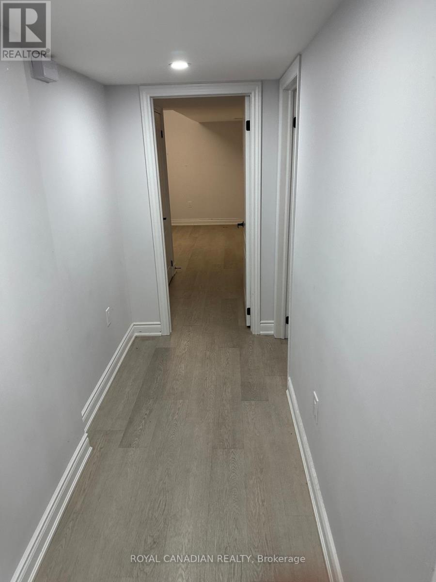 Bsmt - 15 Fordham Road, Brampton, Ontario  L6Y 6K2 - Photo 7 - W12573520