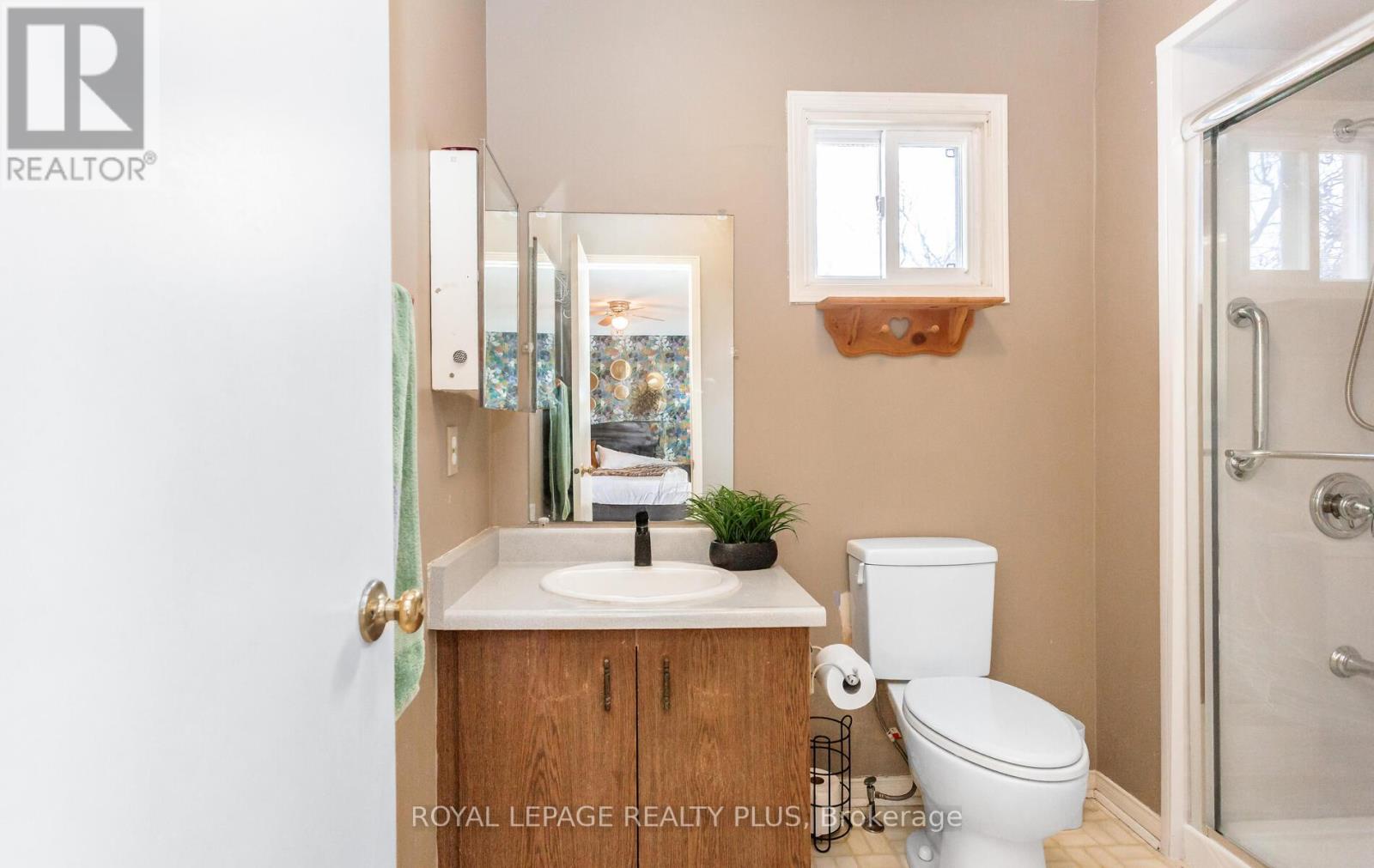 138 Atkins Circle, Brampton, Ontario  L6X 4E7 - Photo 29 - W12573524