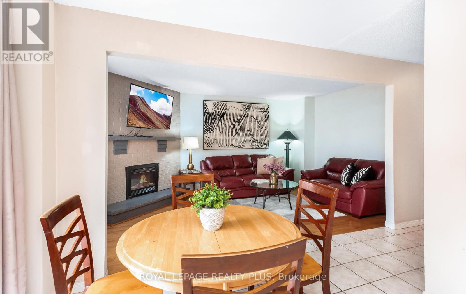 138 Atkins Circle, Brampton, Ontario  L6X 4E7 - Photo 31 - W12573524