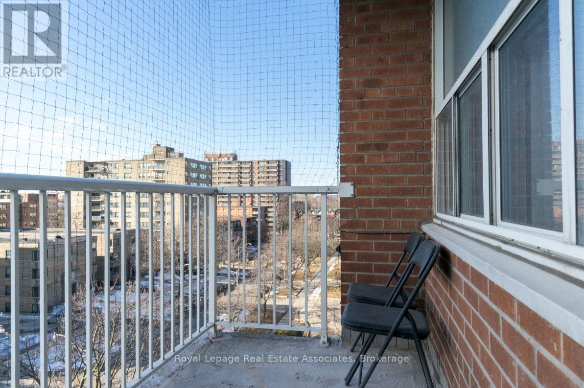701 - 99 Tyndall Avenue, Toronto, Ontario  M6K 2G2 - Photo 10 - W12573554