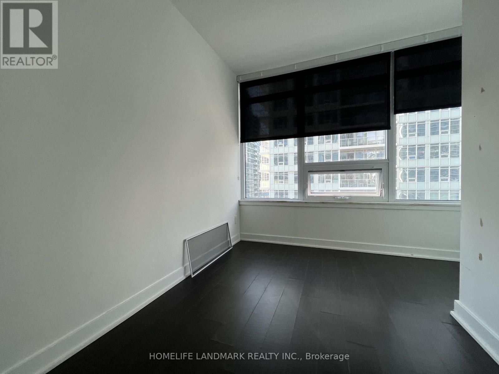 1506 - 17 Bathurst Street, Toronto, Ontario  M5V 0N1 - Photo 5 - C12571458