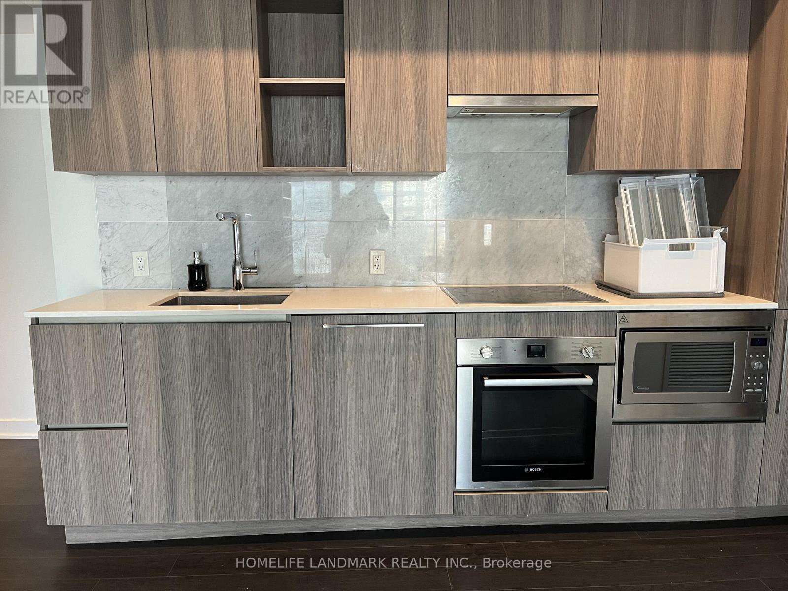 1506 - 17 Bathurst Street, Toronto, Ontario  M5V 0N1 - Photo 4 - C12571458